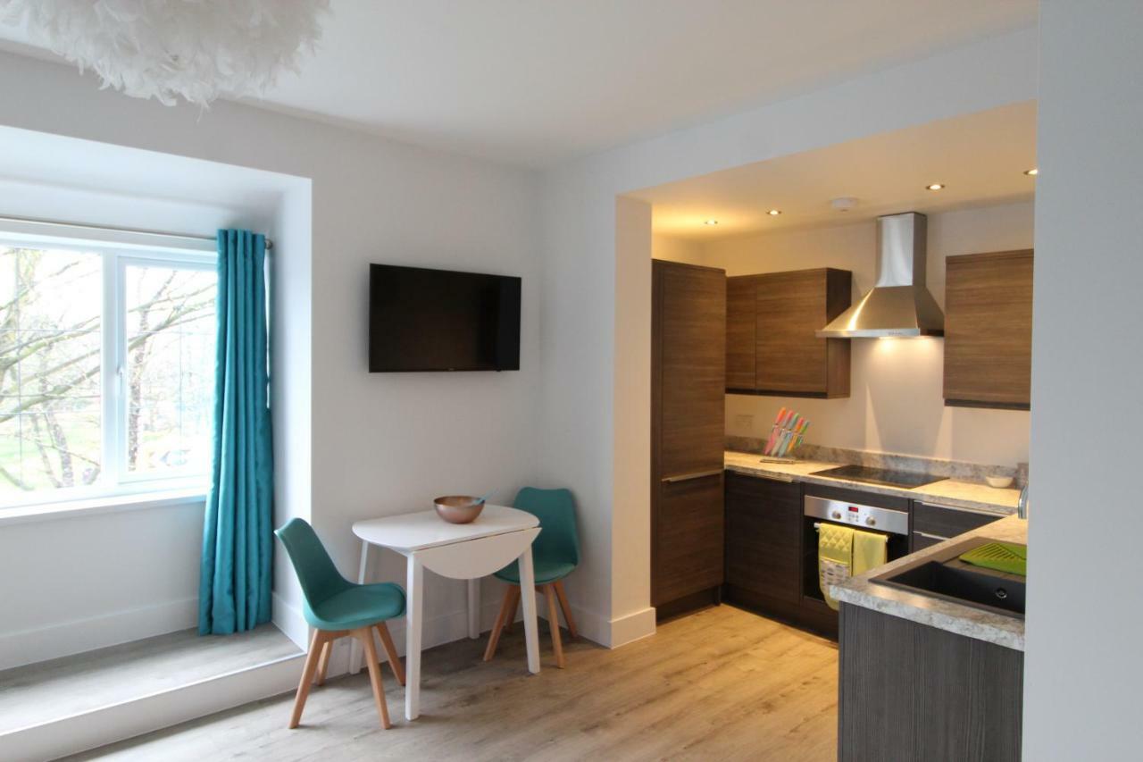 2 Serviced Apartments In Childwall-South Liverpool - Each Apartment Sleeps 6 Exteriér fotografie