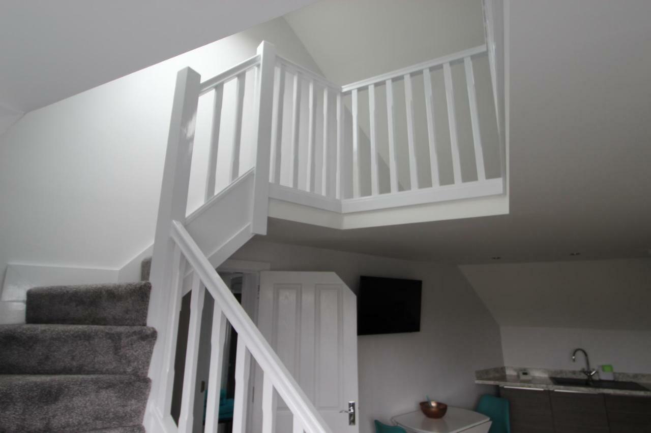 2 Serviced Apartments In Childwall-South Liverpool - Each Apartment Sleeps 6 Exteriér fotografie